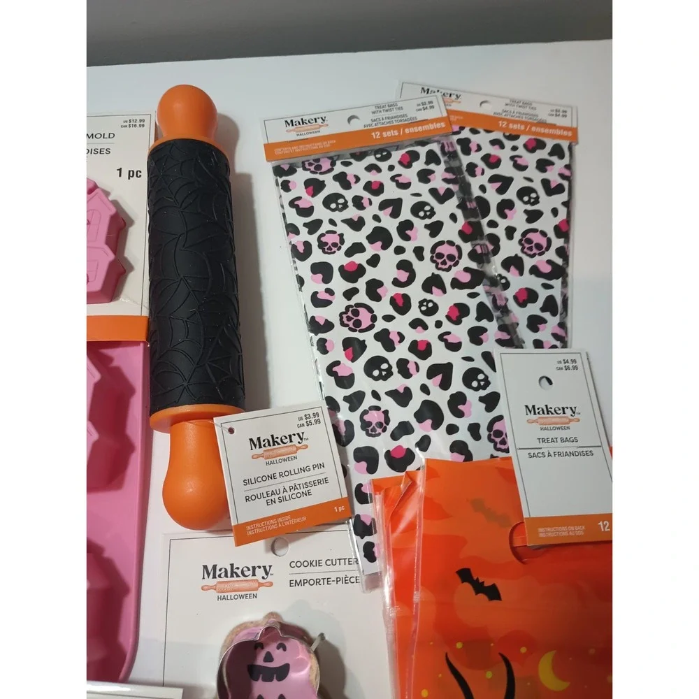 Makery Halloween Baking Lot Pink Haunted House Silicone Mold Rolling Pin Bags